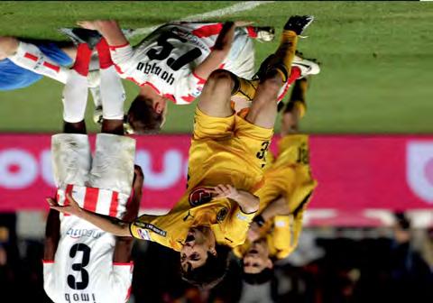 τον Ντέμη Νικολαϊδη στο 3-0 της ρεβάνς της Νέας Φιλαδέλφειας Το