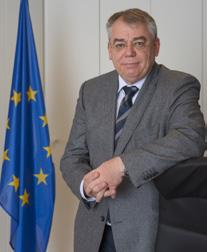 Πρόλογος του Προέδρου 03 Το Ευρωπαϊκό Ελεγκτικό Συνέδριο γιορτάζει φέτος τα 40 χρόνια από την ίδρυσή του.