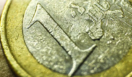 Συνολικά αποτελέσματα 05 Οι διορθωτικές δράσεις εκ μέρους των αρμόδιων αρχών των κρατών μελών και της Επιτροπής επέδρασαν θετικά στο εκτιμώμενο επίπεδο σφάλματος.