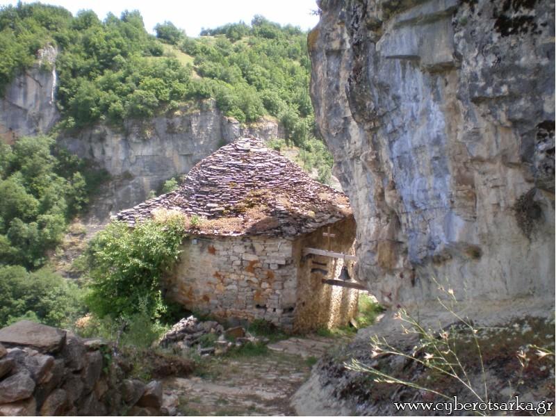 δύοτρία ναοί Έναμόλις σ παλιό