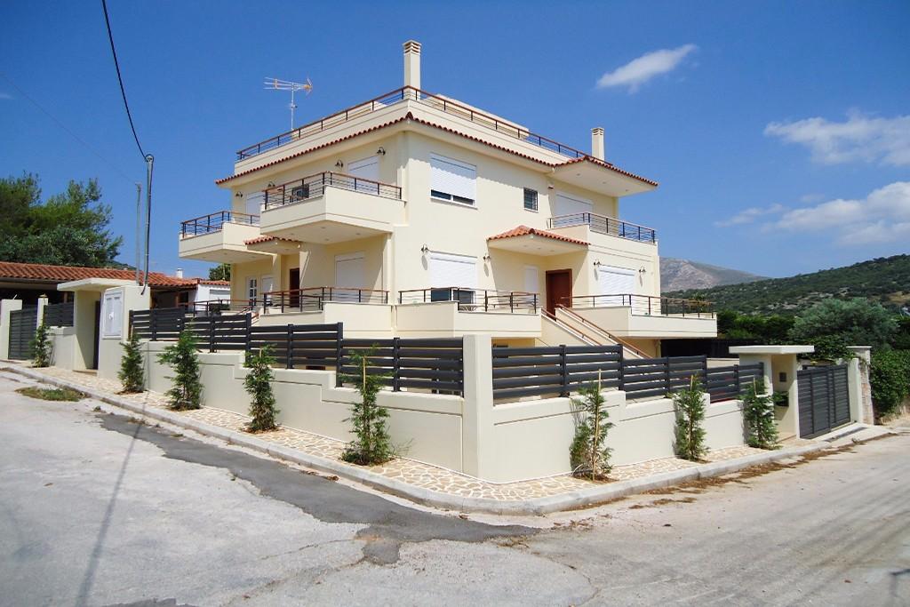 More information about mainland Greece you will see here.