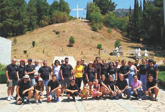 του σε όλη την ιστορική του πορεία. Κατά την διαμονή μας στην Πάτρα επισκεφθήκαμε τα Καλάβρυτα, ανεβαίνοντας με τον οδοντωτό.