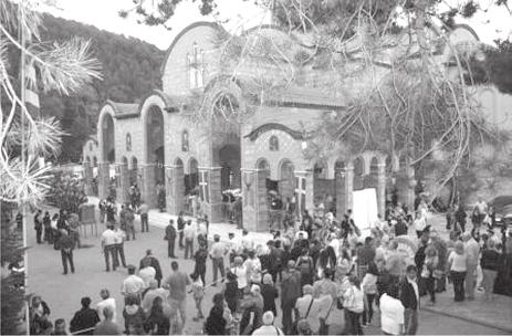 Η εφετεινή εορτή είχε και έναν άλλον συμβολισμό.