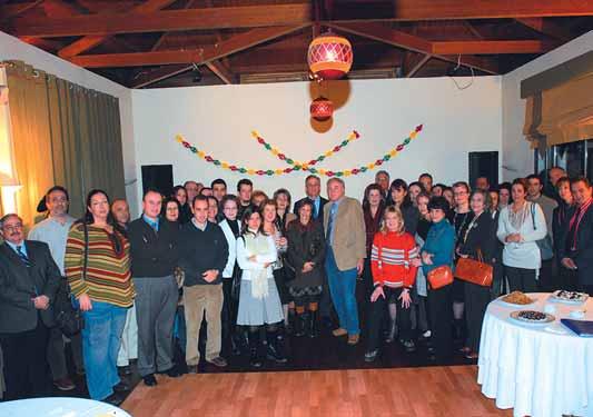 ΙNTERNATIONAL BACCALAUREATE T ο International Baccalaureate Diploma Programme (Διεθνές Απολυτήριο) του ΕΕΙ συμπλήρωσε δέκα χρόνια πλήρους λειτουργίας.