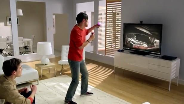 Σχήμα 2.17: Boxing με τη χρήση του PS Move 2.6 Kinect Φτάνουμε στη συσκευή που χρησιμοποιήθηκε για την εργασία αυτή, το Kinect [20]. Το Kinect της Microsoft (Σχήμα 2.