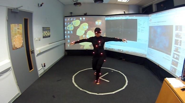 3.6.2 Virtual Reality Lab UCY Το εργαστήριο χρησιμοποιήθηκε για την καταγραφή κινήσεων από έμπειρους χορευτές, με σκοπό να χρησιμοποιηθούν τα δεδομένα στην εφαρμογή αυτή.
