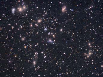 svetelných rokov). H. Shapley použil metódu cefeíd aj na určenie vzdialeností 86 guľových hviezdokôp od Zeme a pomocou nich určil aj rozmery Galaxie.