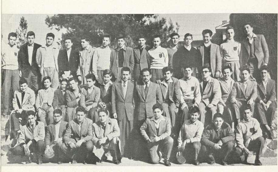 Σπουδαία κορίτσια μέ λαμπρό μέλλον, όπως μάς έχουν χαρακτηρίσει.