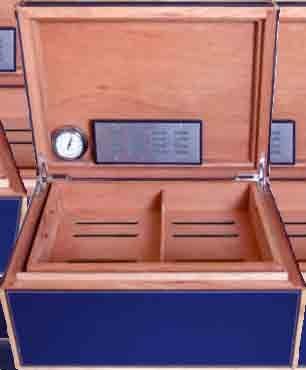 290966 013304 Cigar Humidor