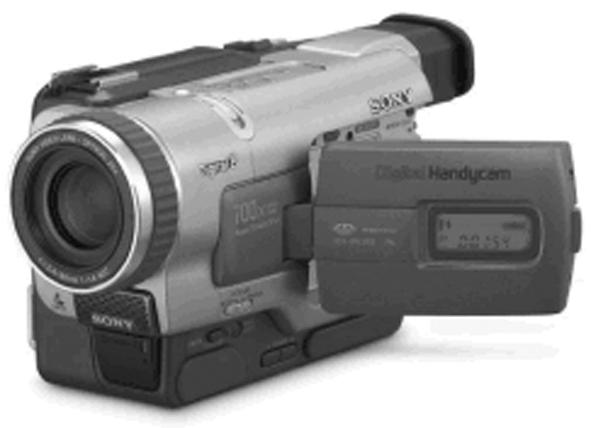 Diğer cihazların TV'ye takılması S-VHS Camcorder (kamera kayıt cihazı) H I Kulaklıklar PlayStation J G Camcorder (kamera kayıt cihazı) Not: Bağlantı kabloları ürünle birlikte verilmez.