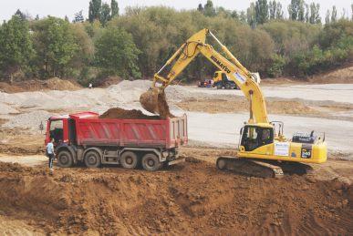 2.2.2 Rezidențial Client: ROTARY CONSTRUCTII S.R.L Proiect: Ansamblu Doina, Pipera-Tunari Valoare estimativă: 60.000 Euro Detalii: excavaţie 10.