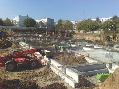 000 mc Client: EDRASIS CONSTRUCT GRUP S.R.L / Proiect: Naiades Residence, Bucureşti Valoare estimativă: 70.000 Euro / Detalii: excavaţie 15.