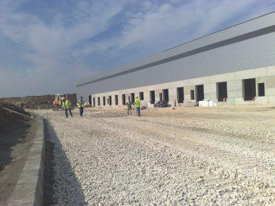2.2.5 Industrial Client: IMMOEAST ELECTRONICA S.R.L Proiect: Iride Park Valoare estimativă: 350.000 Euro Detalii: demolare 25.000mc Client: MARKGRAF AG S.R.L / Proiect: Megastore HORNBACH A1, Bucureşti Valoare estimativă: 120.