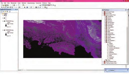 1) Ανοίγοντας το ArcMap, εισάγουμε τα DEMs που θέλουμε.