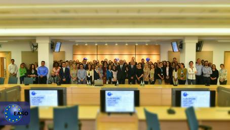 EASO Ετήσια Γενική Έκθεση 2016 7 οι δύσκολες συνθήκες στις οποίες κλήθηκαν να εργαστούν οι υπάλληλοι και οι εμπειρογνώμονες της EASO.