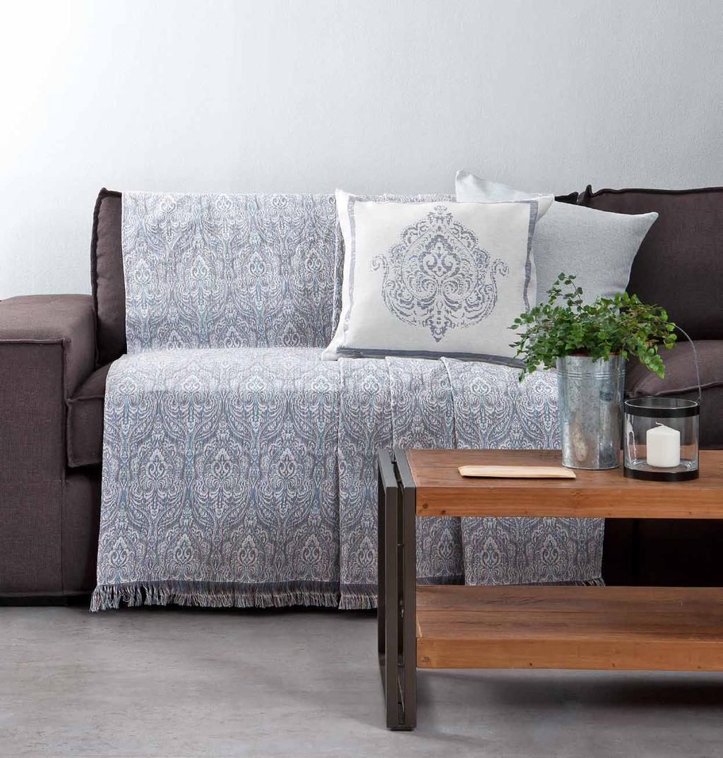 Dammam Blue ΤΗROWS 80% Cotton - 20% Polyester