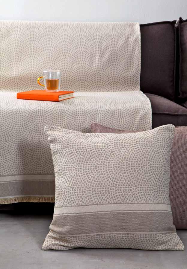 Votsalo Beige ΤΗROWS 80% Cotton - 20% Polyester Votsalo Ivory