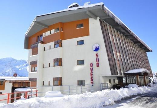 03 595 SUD OVEST 3* - SESTRIERE 23-30.12 620 30.12-06.