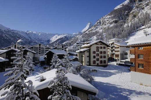 AMBASSADOR 4* - ZERMATT Bed and Breakfast basis 23-30.12 940 30.