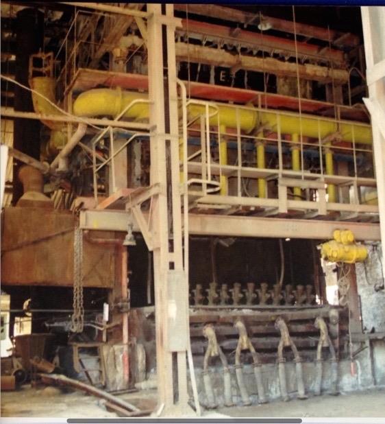 Έχουμε μερική μηχανοποίηση της φόρτωσης με βαγόνια σε σιδηροτροχιές, έχουμε πλήρη μηχανοποίηση της παροχής αέρα με την εγκατάσταση σταθμού παραγωγής, συνδεδεμένου με τα ακροφύσια της καμίνου και