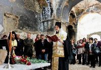 δηµοσιογράφοι µελετούν και προσεγγίζουν τη ζωή και το έργο του µεγάλου