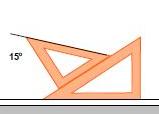90. Υπάρχουν τρίγωνα που στη μια πλευρά τους έχουν διαιρέσεις σε εκατοστά και χιλιοστά του μέτρου.