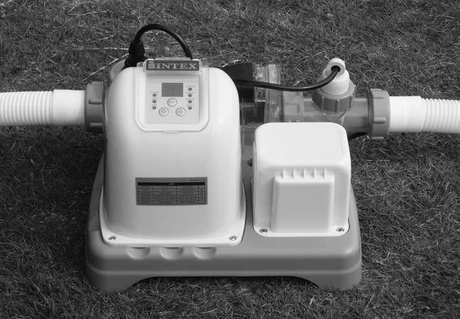 () MODEL CS80/80 SALTWATER SYSTEM GREEK 7.5 X 10. PANTONE 95U 09/5/009 Ο ΗΓΙΕΣ ΧΡΗΣΗΣ Σύστηµα Αλατόνερου Krystal Clear Πισινες CS80 0-0 V~, Πισινες CS80 0-0 V~ Για επεξηγηµατικους σκοπους µονο.