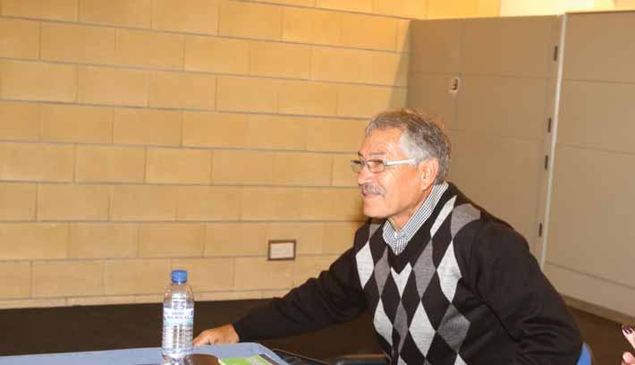 Οι προπονητές Αντώνης Γιαννουλάκης και Γιώργος Σκέντερ μαζί με τους Μίλαν Τραΐκοβιτς, Ελένη Αρτυματά