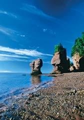 7 ΤΗΕ ΝEW WONDERS OF NATURE Bay of Fundy CANADA Boasting the highest tides in the world, which reach up to 16.2 metres in places, the Bay of Fundy has the stature to be named a wonder.