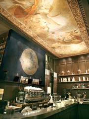 ) or the Galaxy bar at the Hilton hotel, with impressive views of the Acropolis, enticing finger food and wonderful cocktails.