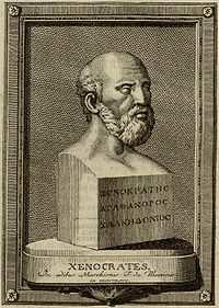 Ξενοκράτης Ο Ξενοκράτης γεννήθηκε στη Χαλκηδόνα και πέθανε στην Αθήνα σε βαθιά γεράµατα σε ηλικία 80 περίπου ετών.