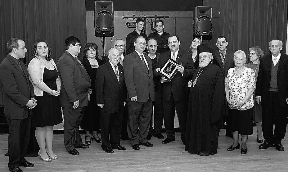 Εχει γεννηθεί στο Τάρπον Σπρινγκς της Φλόριδας, είναι απόφοιτος της Θεολογικής Σχολής του Τιµίου Σταυρού Βοστώνης και συνδέεται µε µεγάλη συνάφεια µε τον Οικουµενικό Πατριάρχη Βαρθολο- µαίο.