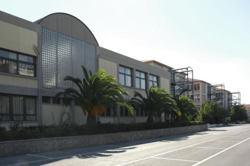 Γιδακηικό Πποζυπικό Σηε δηδαζθαιία ησλ κεηαπηπρηαθψλ καζεκάησλ ζπκκεηέρνπλ εθηφο απφ κέιε Δ.Π. ηεο εηζαγσγηθήο θαηεχζπλζεο Γηνίθεζεο Μνλάδσλ Υγείαο θαη Πξφλνηαο, ηνπ Τκήκαηνο Γηνίθεζεο Δπηρεηξήζεσλ ηνπ Τ.