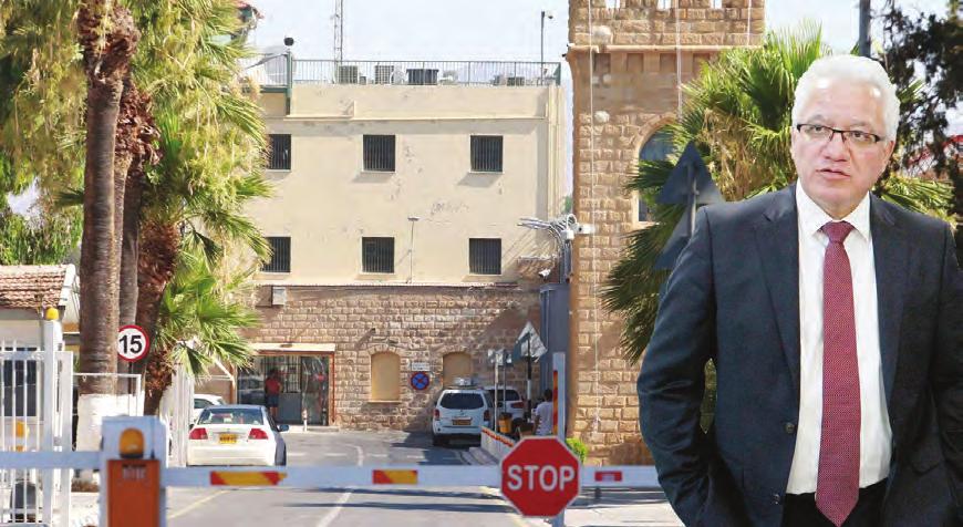 16 χρονών αγόρι που χρονολογείται 20 ετώνΠώς να αρχίσετε να βγαίνετε σε απευθείας σύνδεση