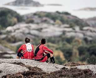 56 THERMAL UNDERWEAR GORE RUNNING WEAR ESSENTIAL Windstopper Base Layer Κορυφαία αντιανεμικά θερμοεσώρουχα σχεδιασμένα από την GORE για σπορ αντοχής.