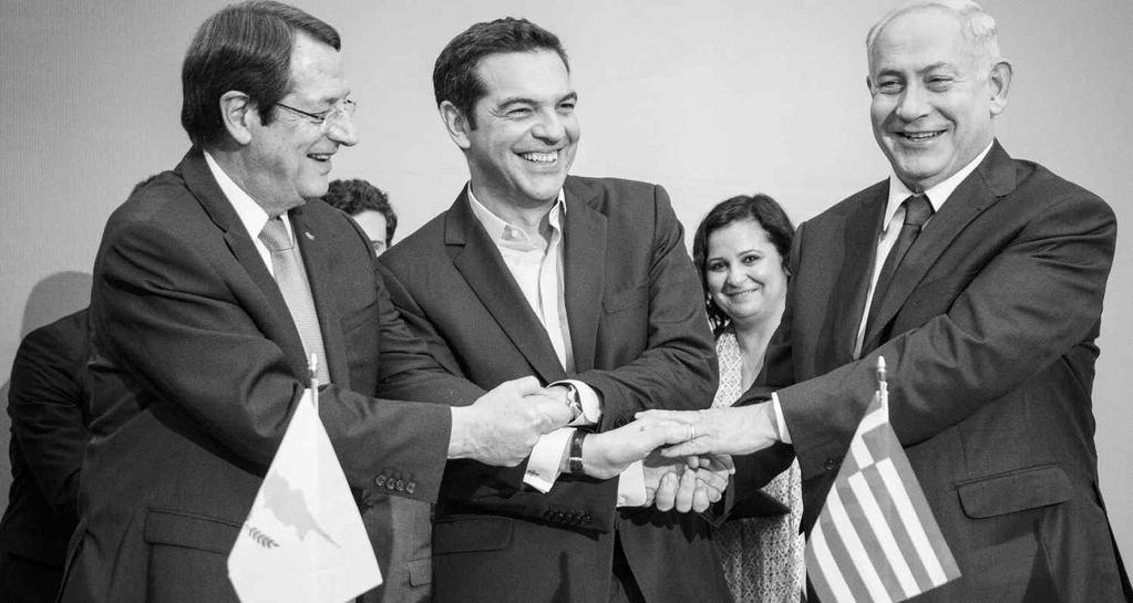 Μια υπογραφή που μπορεί σε μεγάλο βαθμό να απαλύνει τον πόνο και την καταστροφή που προκάλεσε η χρεοκοπία.