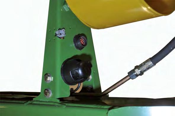 Pos: 30.33 /Überschriften/Überschriften 2/A-E/BBeleuchtung anschließen @ 33\mod_1254385308979_85.docx @ 319106 @ 2 @ 1 Pos: 30.