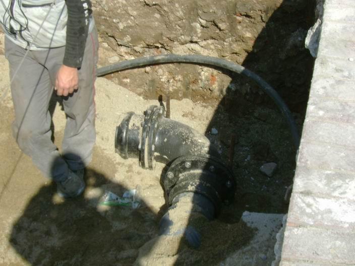 Η ολοκλήρωση των εργασιών της φάση Α και αφού τελειώσουν οι εργασίες της φάσης C των δικτύων αποχέτευσης θα γίνει (σύµφωνα µε το χρονοδιάγραµµα της Αττικό ΜΕΤΡΟ) µέχρι τον Μάιο του 2011.