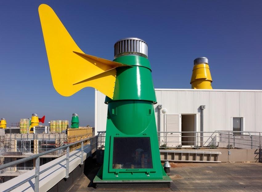 Arhitectul Philippe Madec si echipa sa au instalat pentru prima data in Franta, Saint-Nazaire, un sistem de ventilare naturala asistata intr-n ansamblu de locuinte «colective».