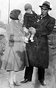 Όπως Emilienne υπενθύμιζε συχνά: "Ο Durruti και εγώ ποτέ δεν παντρευτήκαμε, φυσικά, τι νομίζετε; Οι αναρχικοί δεν πηγαίνουν στο μητρώο, συναντηθήκαμε στο Παρίσι, είχε μόλις βγει από τη φυλακή.