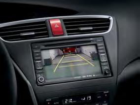 320W prehrávač MP3 kompatibilný s technológiou DAB a výškové reproduktory vpredu a vzadu dodávajú modelu Civic Tourer bohatší zvuk.