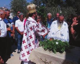 βρίσκουν δύναμη και ενίσχυση στον καθημερινό τους αγώνα, σύμφωνα με την ανακοίνωση. Ήταν όλοι εκεί προσευχόμενοι για όλη την ανθρωπότητα, για όλη τη δημιουργία, για τον κάθε άνθρωπο καλής θελήσεως.