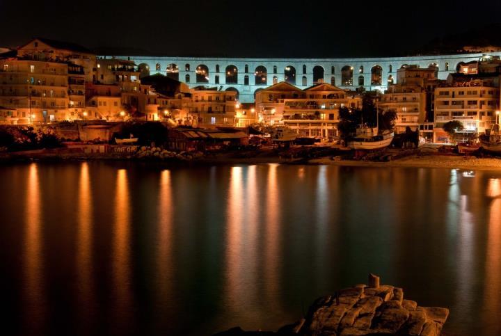 ΚΕΦΑΛΑΙΟ 4: ΚΑΒΑΛΑ 4.1 ΙΣΟΡΙΚΘ ΑΝΑΔΡΟΜΘ Η πόλθ τθσ Καβάλασ ςυνδζεται άμεςα με τον οκωμανικό πολιτιςμό αφοφ από τον 16 ο αιϊνα βριςκόταν υπό τθν κατοχι του.