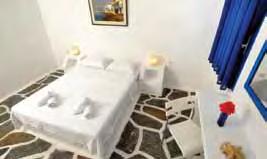 τηλεόραση, ψυγείο, καφετιέρα και θυρίδα