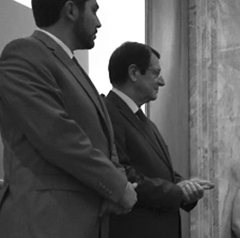 Ντέρεκ Πηνελόπη που βγαίνει με εγκληματικά μυαλά