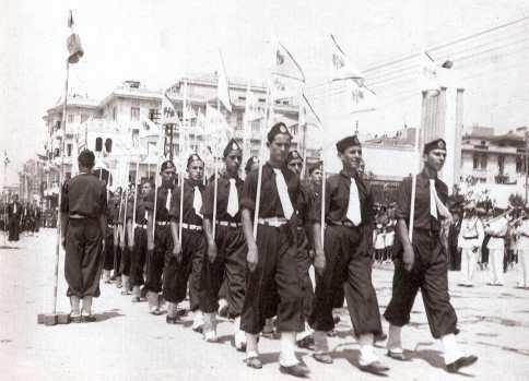 Παρέλαση Ε.Ο.Ν.