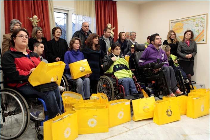 Δράσεις με πρωτοβουλία της Διεύθυνσης ΕΚΕ αλλά και με εθελοντική συμμετοχή των εργαζομένων.
