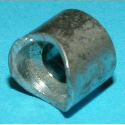 045 103 291 Abdichtring (25x40x5) 034 105 838 Nippel B 2,5 DIN 71 988 045 105 623 Abdeckscheibe, rechts