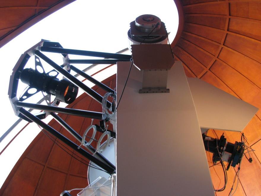POSEBNOSTI ŠTUDIJA teorija in opazovanja; astronomski