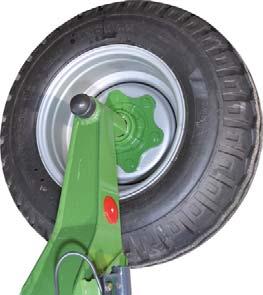 16 /BA/Wartung/Reifen/Schwader/Anziehdrehmoment der Räder am Fahrwerk Swadro TC 680_TC 760_TC 760 X-tr @ 222\mod_1392014049234_85.docx @ 1805142 @ 3 @ 1 Pos: 37.